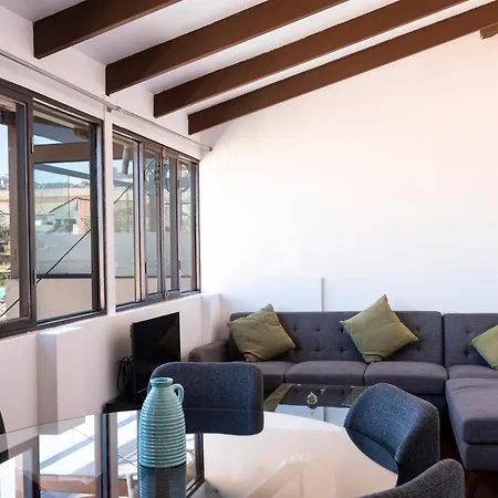Hostal & Apartments El Triunfo