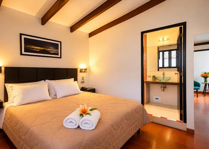 Inn & El Triunfo Cuzco